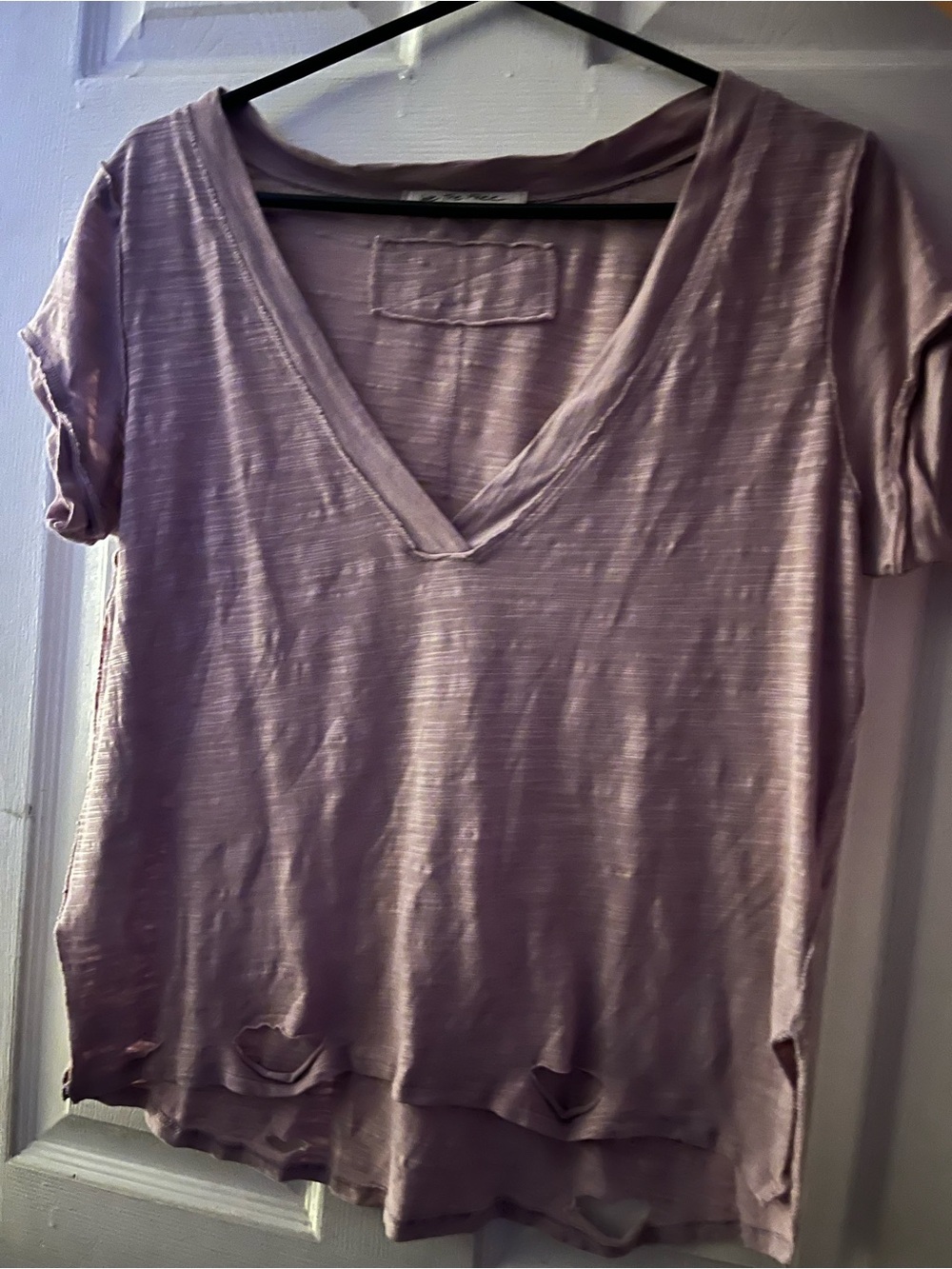 We The Free Mauve V-Neck Short Sleeve Tee